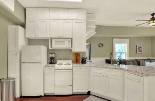 Lakeland Apartamento | Charming, cozy, one bedroom apartment
