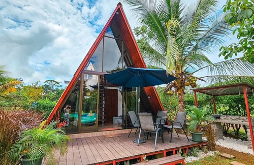 Penjamo Casa | Charming villa in La Fortuna, with AC and pool