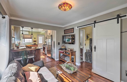 Fullerton Cabaña | Charming Craftsman Bungalow With Garden & Hot Tub!