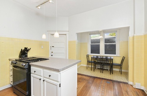 Riverview Casa | Charming craftsman home near downtown St. Paul