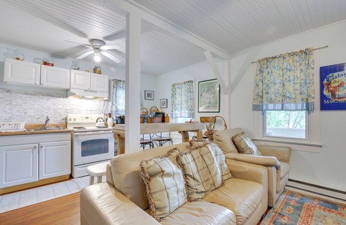 Danbury Casa | Charming Danbury Cottage w/ Lake Kenosia Access!