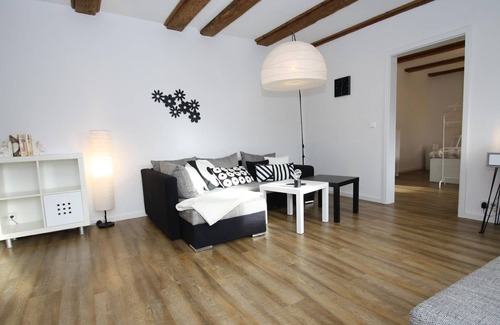 Barkhagen Apartamento | Encantador apartamento con chimenea, Zarchlin