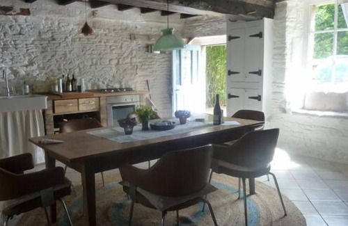 Le Mesnil-Tove Cabaña | Encantadora casa de campo independiente con gran jardín, perros bienvenidos