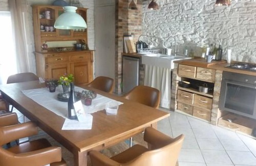 Le Mesnil-Tove Cabaña | Encantadora casa de campo independiente con gran jardín, perros bienvenidos