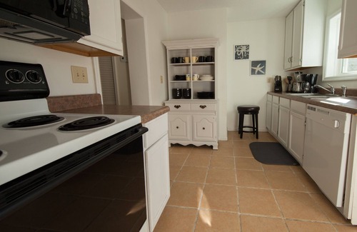 Isle of Palms Condominio | Condominio encantador, casa de playa amigable para perros