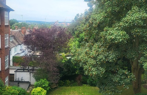 Frognal and Fitzjohns Apartamento | Charming Double Bedroom Retreat in the Heart of London – Perfect for Couples