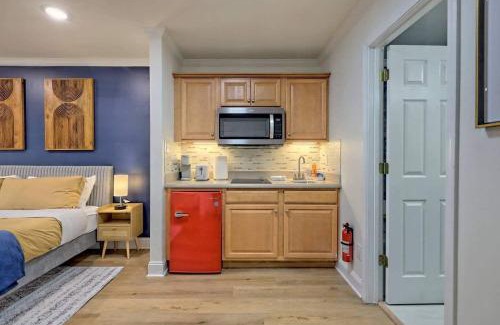 Helen Casa | Charming Downtown Helen Getaway