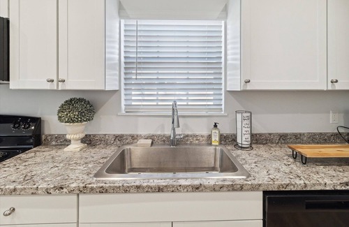 Millen Casa | Charming Downtown Millen Cottage