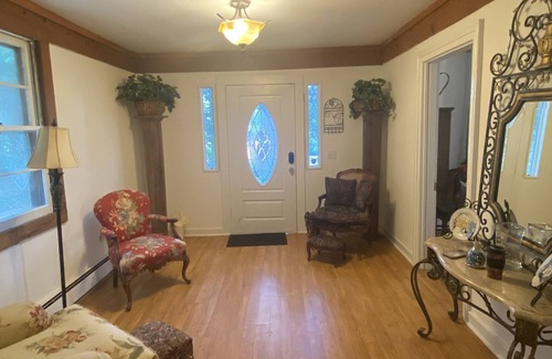 Rutherfordton Casa | CHARMING DOWNTOWN HISTORIC HOME IN THE HEART Of IT ALL!!