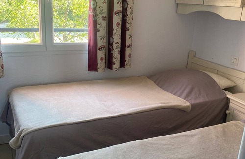 Rouret Complejo | Charming duplex in the domain le rouret in Ardèche, for two or with the family