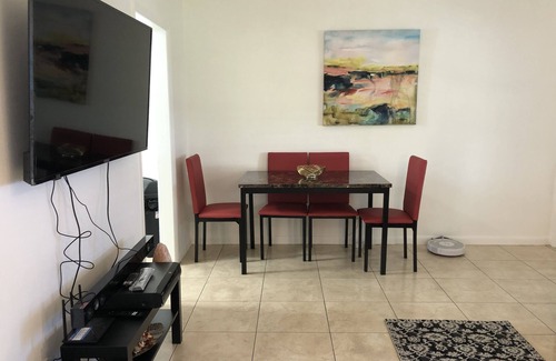 Delray Beach Cabaña | Charming East Delray Cottage, pets welcome