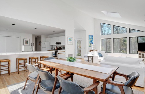 East Hampton Casa | Charming East Hampton Home, private yard with fenced in pool, perfect for...