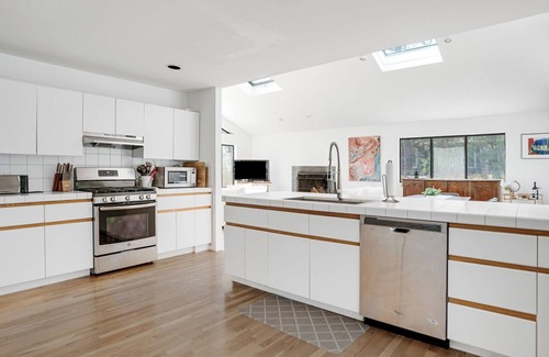 East Hampton Casa | Charming East Hampton Home, private yard with fenced in pool, perfect for...