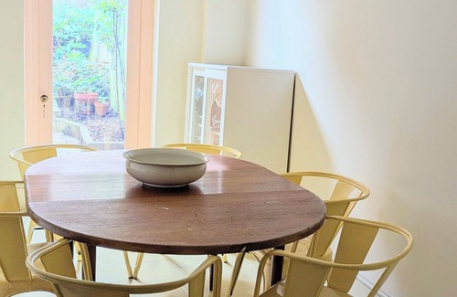 Leabridge Apartamento | Charming East London Apartment