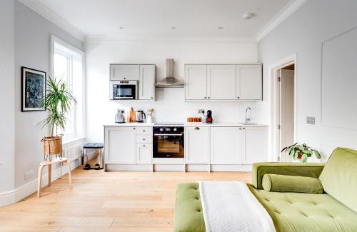 Pontcanna Casa | Charming Elegance at The Pontcanna Pearl - Prime Location with Comfort and Style