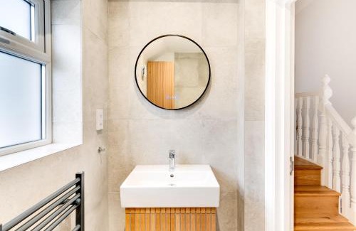 Pontcanna Casa | Charming Elegance at The Pontcanna Pearl - Prime Location with Comfort and Style