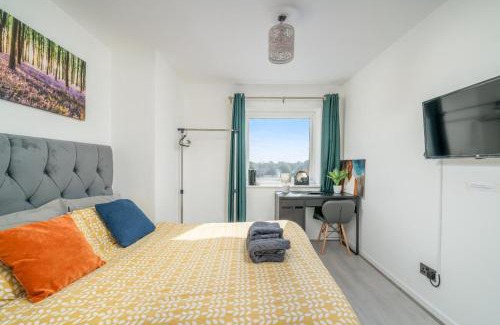 Southbury Apartamento | Charming Enfield Stay Relaxing Private Room in Great Location