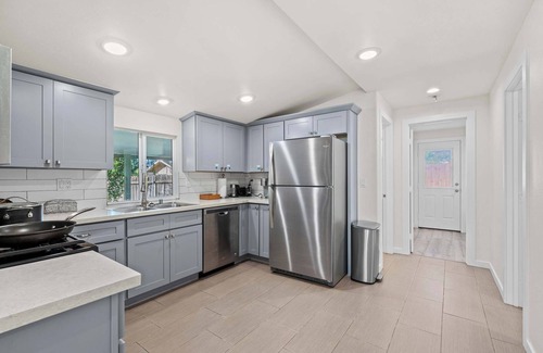 Bonita Casa | Charming Escape with Stylish Decor & Outdoor Space