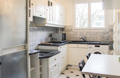 Le Pre-Saint-Gervais Apartamento | Charming flat with balcony and garden