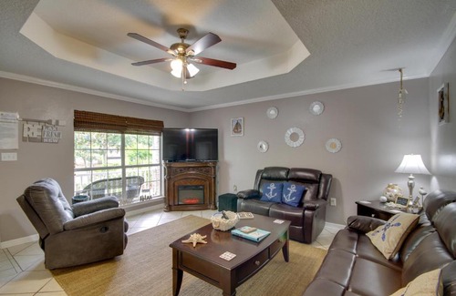 Pass Christian Casa | Charming Family Cottage Near Pass Christian Beach!