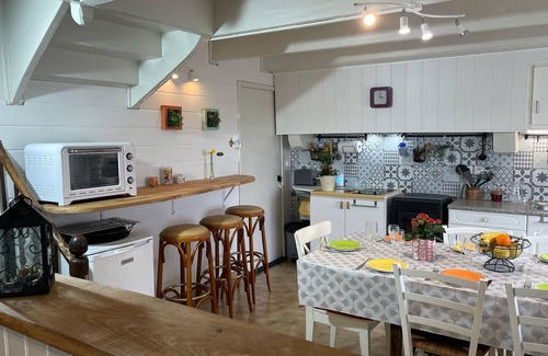 Plonevez-Porzay Otro | Charming family home for 8P in quiet country setting, near beach