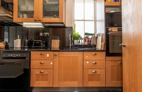 Belsize Apartamento | Charming Family-Friendly 3Bedroom in Belsize Park | Pass the Keys