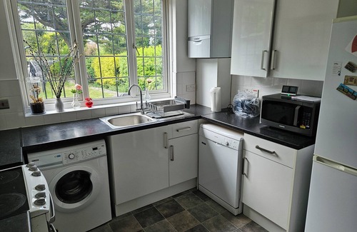 Sanderstead Casa | Charming family home in the heart of Sanderstead.