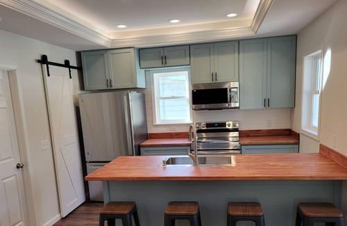 Auburn Casa | Charming Family Retreat Near Downtown Auburn