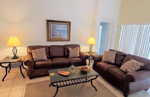 Marbella Casa | Encantadora Villa Familiar en Marbella, Davenport 4BR / 2BA: GAMEROOM