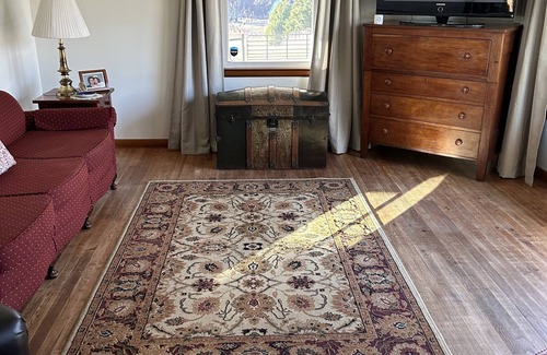 Munfordville Otro | Charming Farmhouse Retreat with Scenic Views, Spacious Yard and Perfect Location