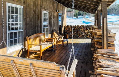 Stowe Hollow Casa | Charming farmhouse with mountain views, a fireplace, and deck - dog-friendly