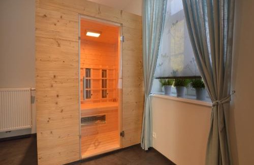 Waimes Casa | Charming Fens Family Home, cleaning included