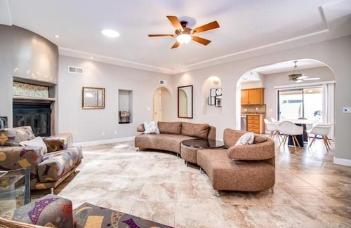 Fountain Hills Casa | Charming Fountain Hills 3 bedroom Home
