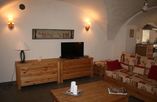 Monetier-les-Bains Apartamento | Charming Serre-chevalier/Monetier 4/6-person apartment with garden.