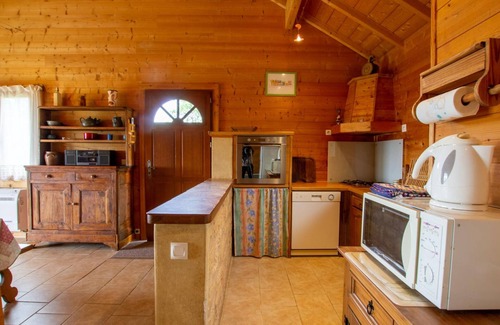 Montagnac-d'Auberoche Cabaña | Encantadora casa con piscina privada, aire acondicionado, WiFi y aparcamiento