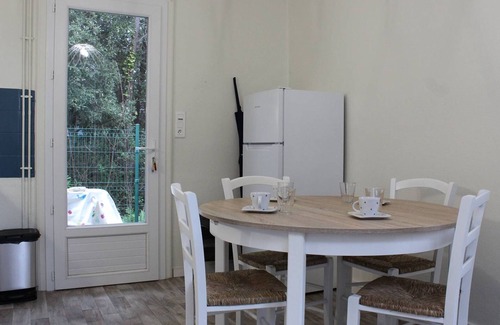 Domino Casa | Casa renovada con jardín cerca del mercado y la playa en Saint-Georges-d'Oléron