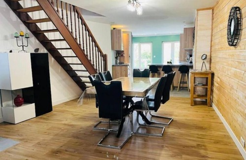 Brequerecque Casa | Charming town house. Ideal for family gatherings.