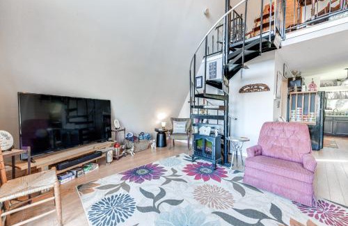 Franklin Casa | Charming Franklin Cabin with Deck Stunning Views!