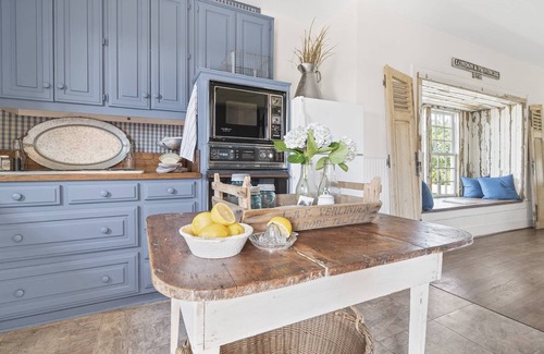 Westminster Cabaña | Charming French-Inspired Lakefront Cottage |Acres of Serenity and Scenic Beauty Perfect Getaway