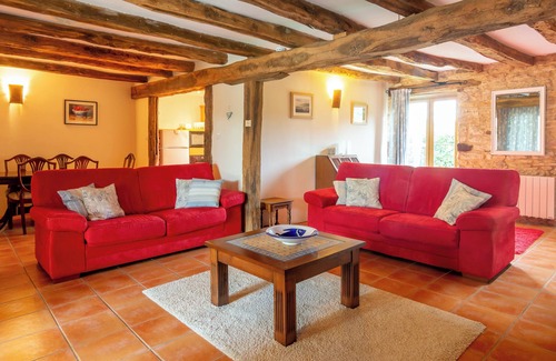 Frayssinet-le-Gelat Casa | CHARMING GÎTE FOR 14 PEOPLE IN THE LOT DEPARTMENT