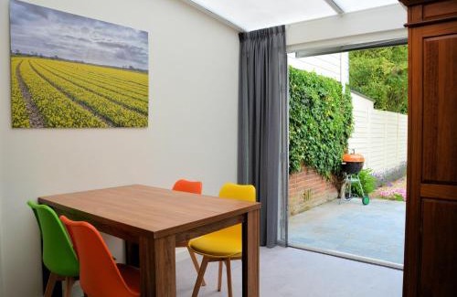 Municipality of Noordwijk Casa | Charming Garden Retreat