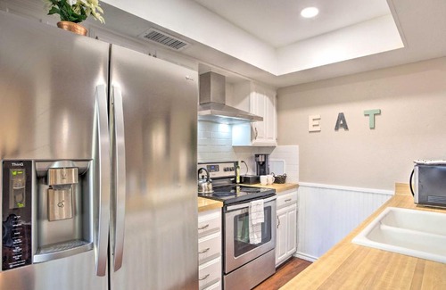 Garland Casa | Charming Garland Home about 18 Mi to Dtwn Dallas