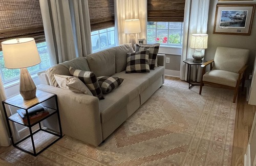 Georgetown Casa | Charming Georgetown bungalow within walking distance to downtown & boat access