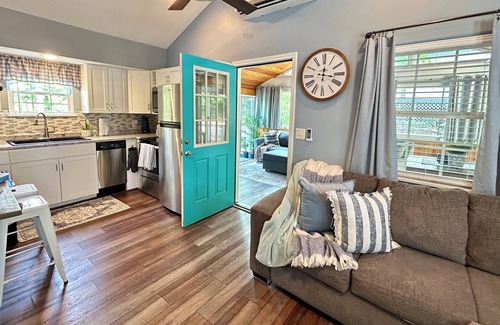 Monticello Casa | Charming Getaway At Conley Bottom Resort/Lake Cumberland