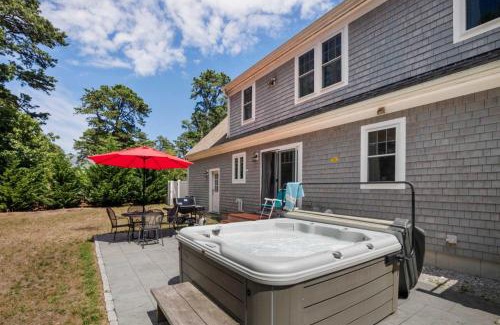 Eastham Casa | Charming Getaway with Hot Tub Dog Friendly