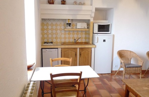 Lacoste Casa | Charming gite 2 pers in Luberon, quiet, panoramic view, swimming pool, fireplace