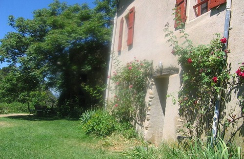Les Mees Casa | Charming gîte with swimming pool and tennis court in the heart of nature, le Petit lavandin