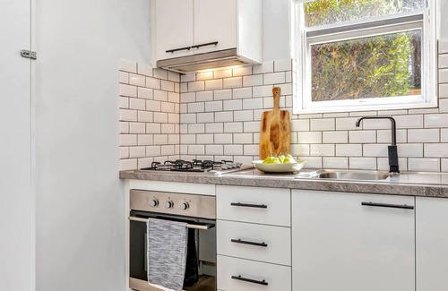 Glenelg North Apartamento | Charming Glenelg Stay Walking Distance to Beach