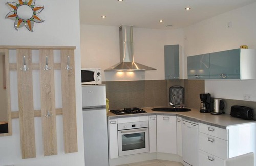 Veigne Cabaña | Gîte tout inclus en Touraine: 2 chambres, Wifi, climatisation, proche Châteaux de la Loire