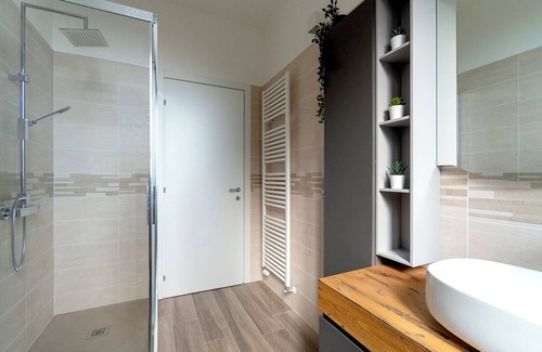 Castel San Pietro Terme Casa | Habitación con encanto en Frassino con entrada privada